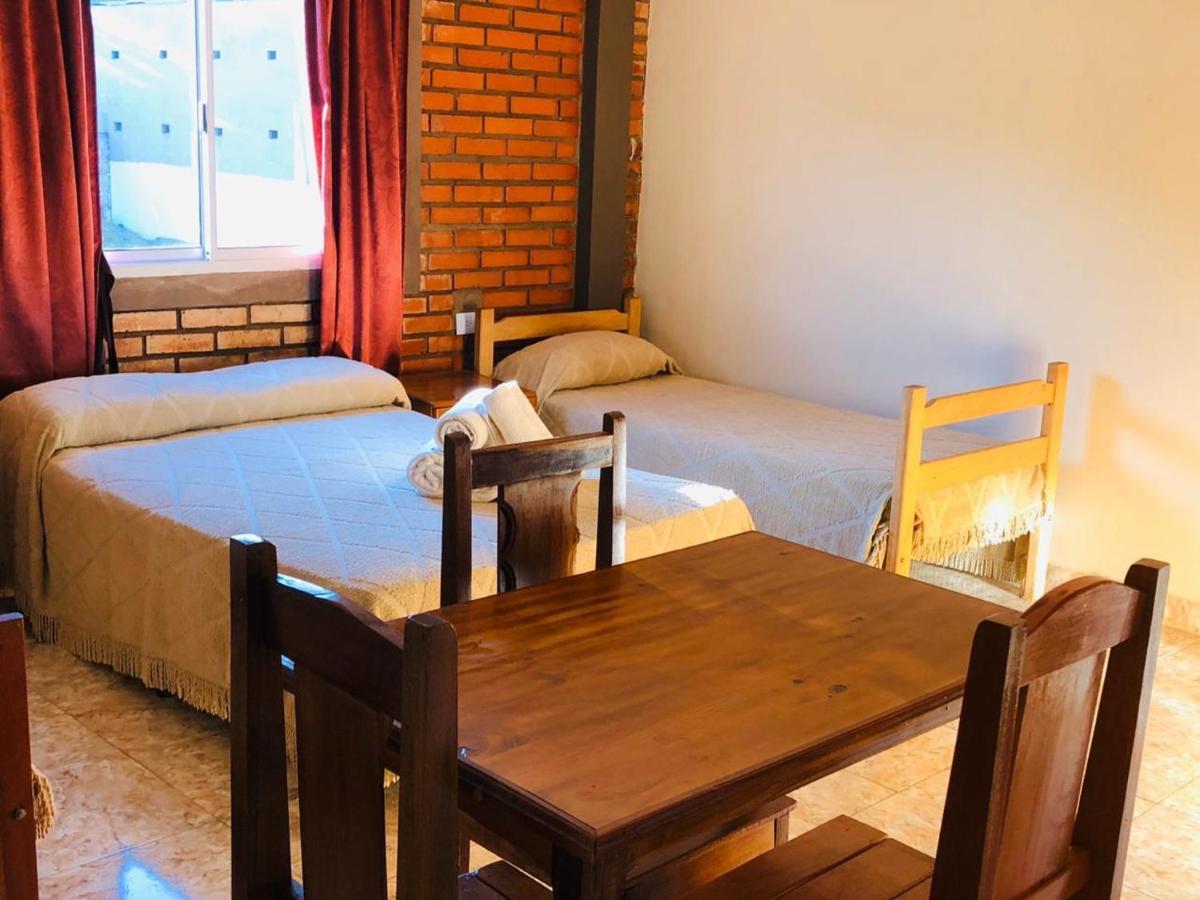 La Familia Hotel Πουέρτο Ιγκουασού Εξωτερικό φωτογραφία