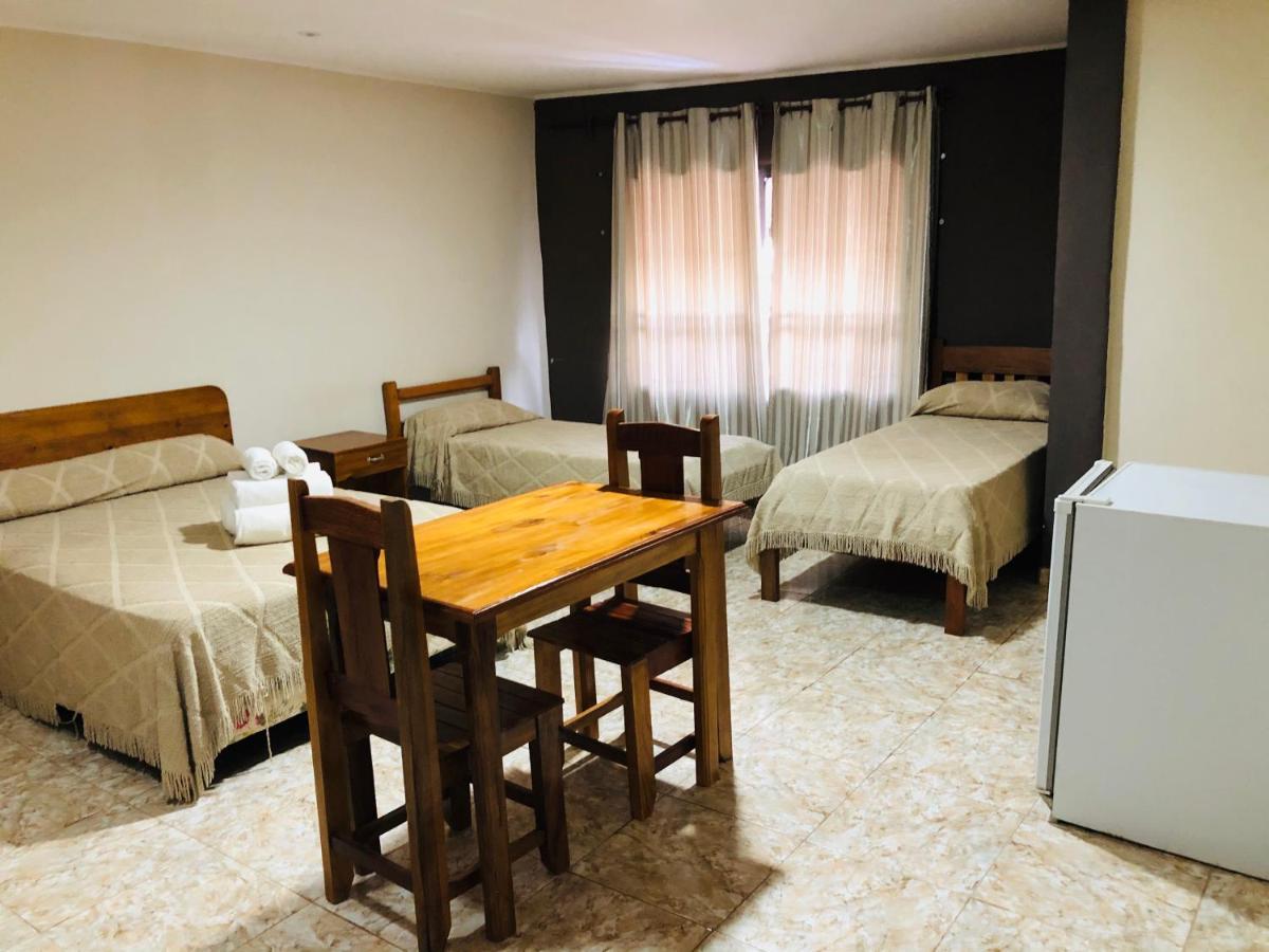La Familia Hotel Πουέρτο Ιγκουασού Εξωτερικό φωτογραφία